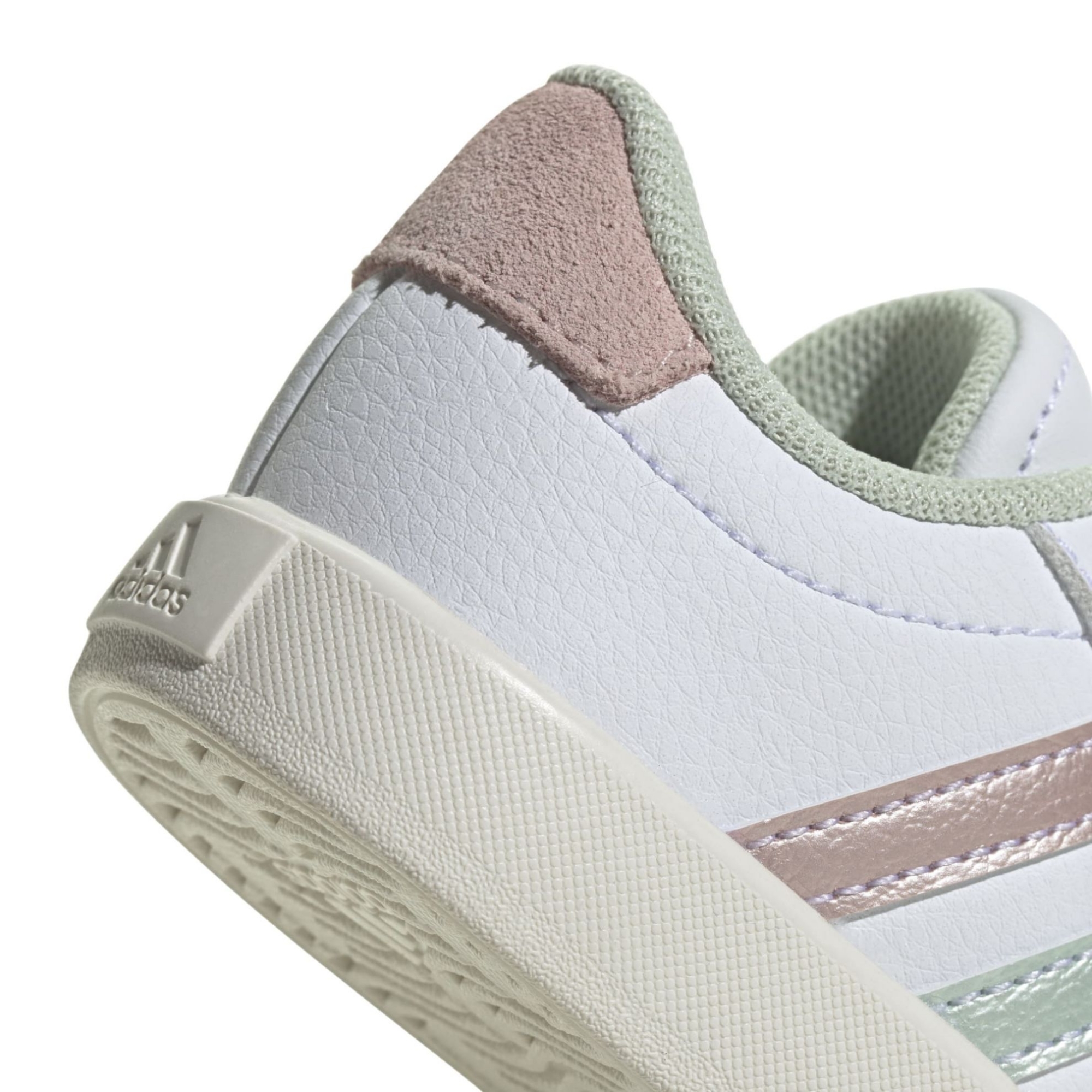 SYNLEA-SUEDE     WHT/GREEN/SANDYPINKMET