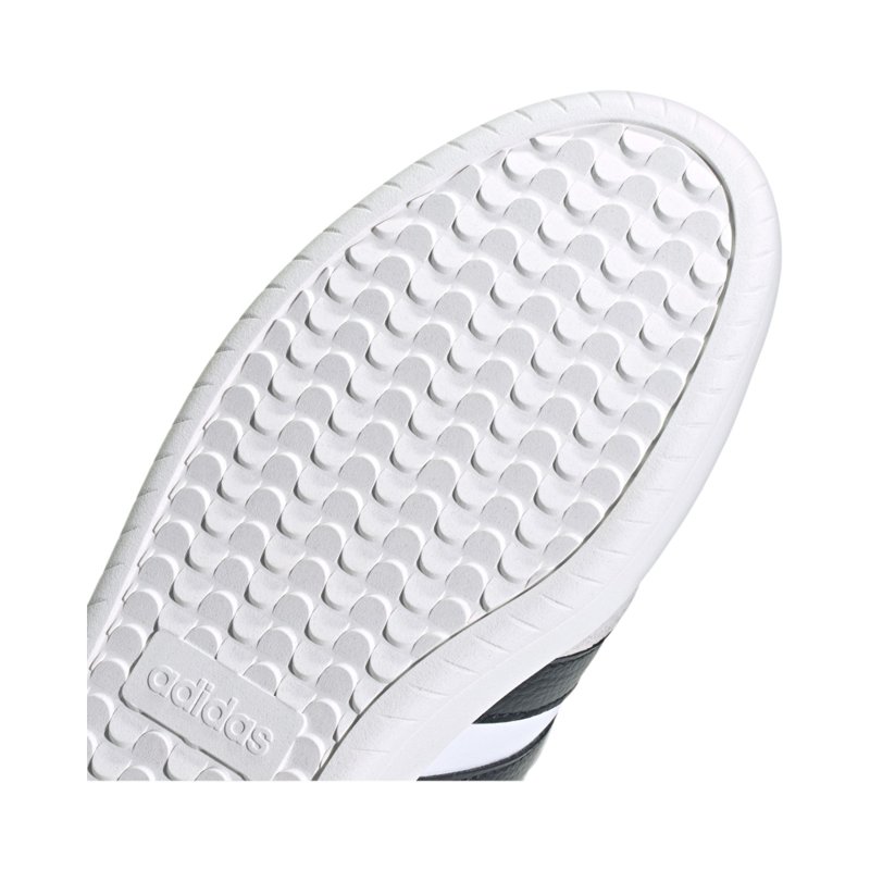 SYNLEA-SUEDE     WHT/BLK/GREY