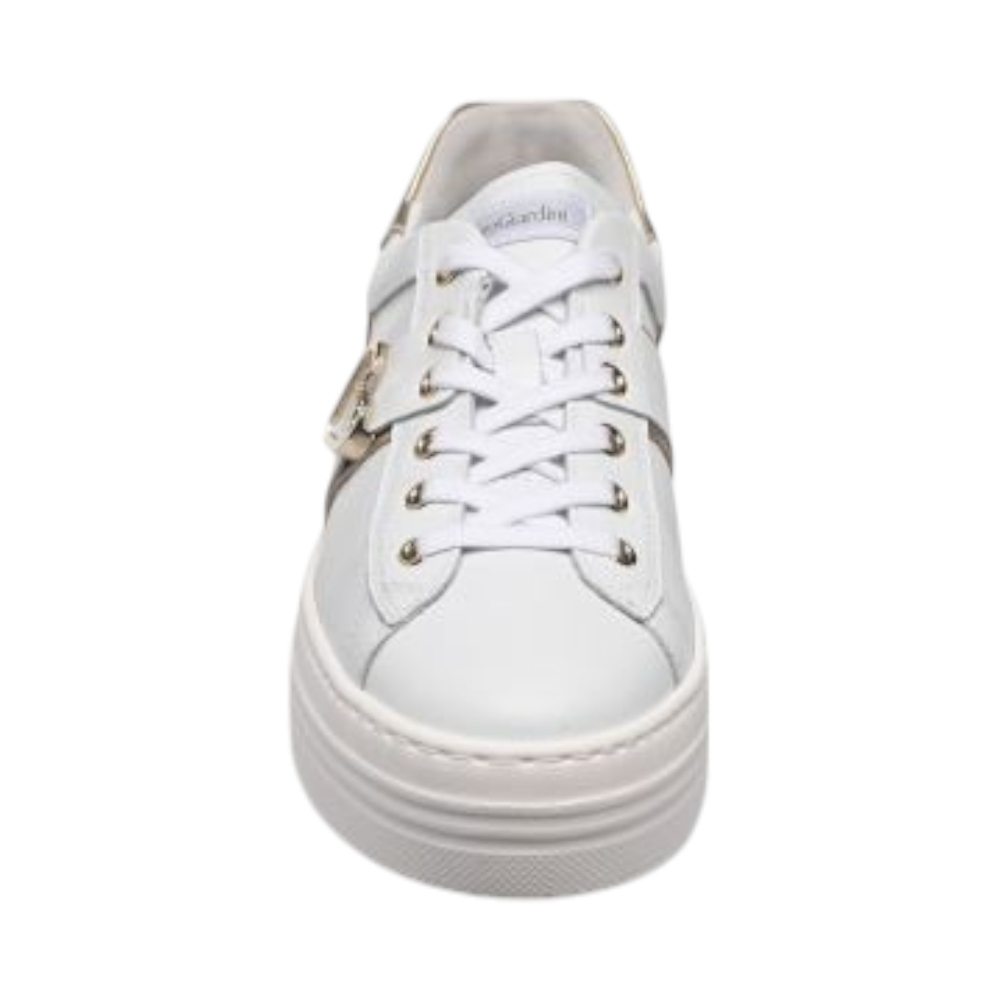 Sneakers platform