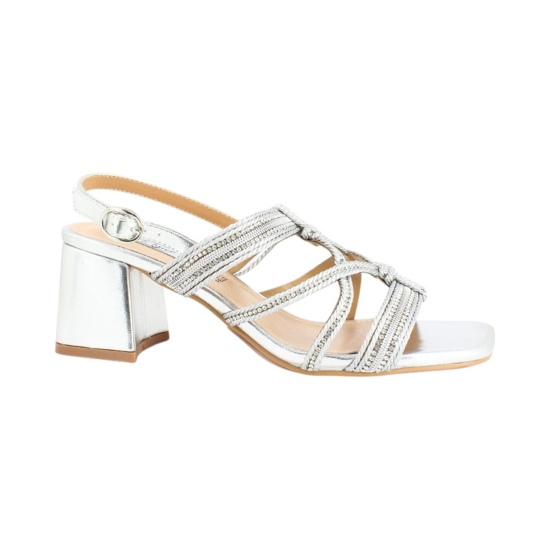 Sandalo con intreccio 