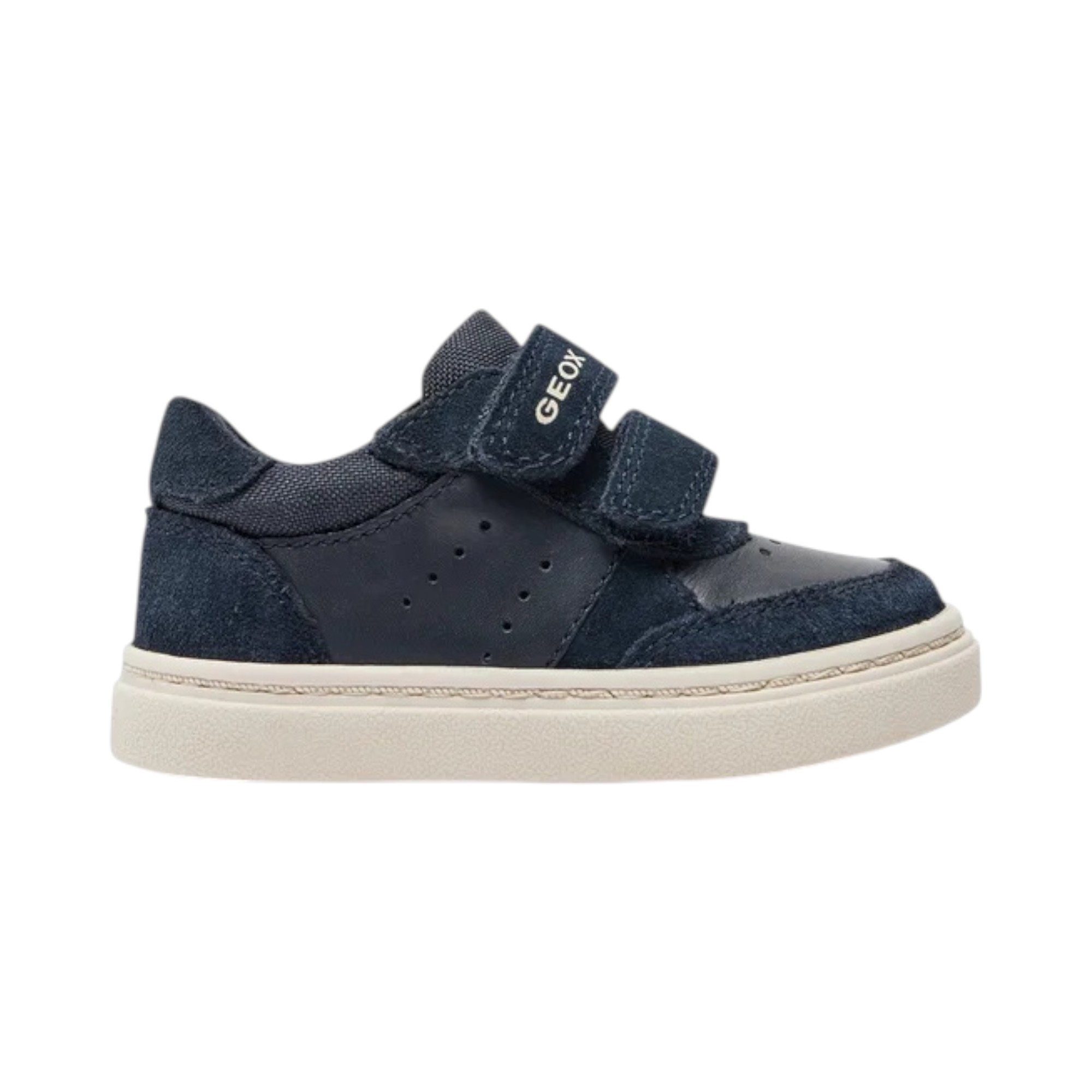 Sneakers Nashik 