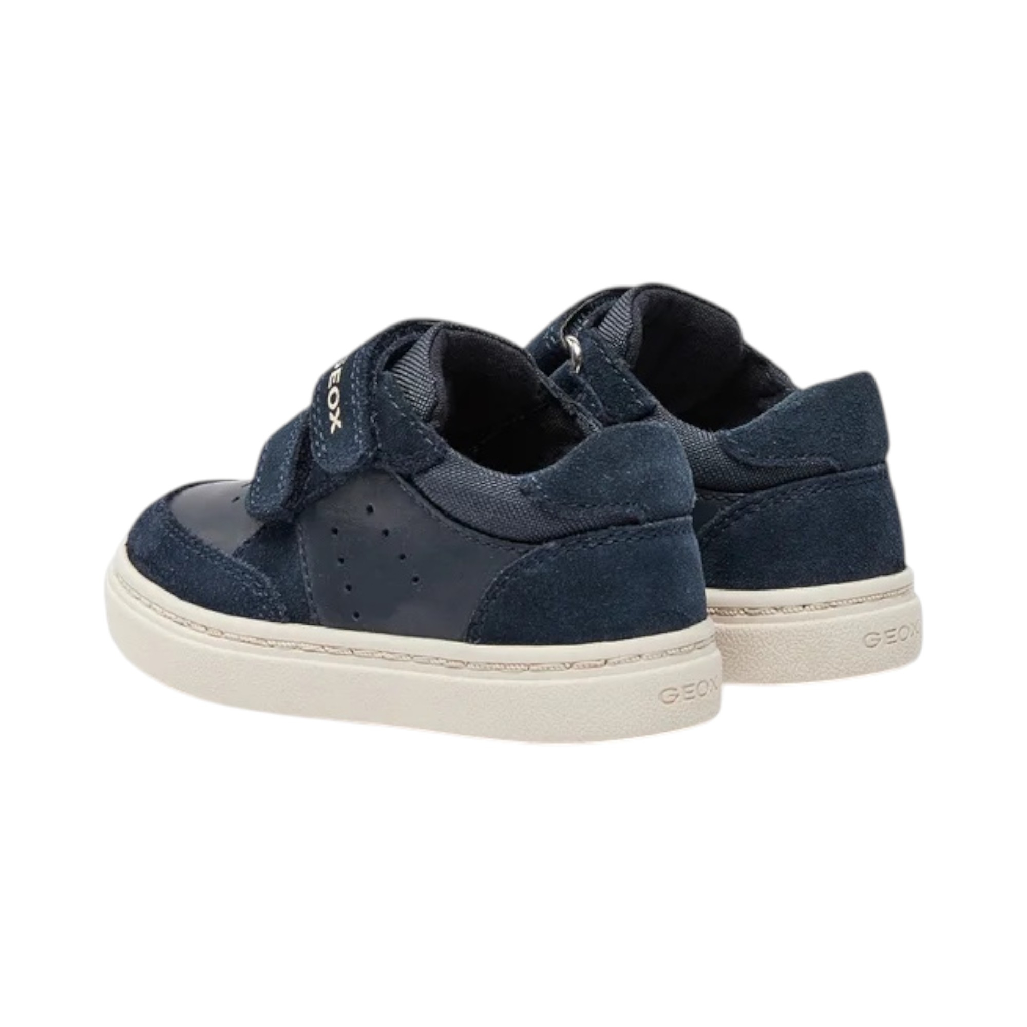 Sneakers Nashik 